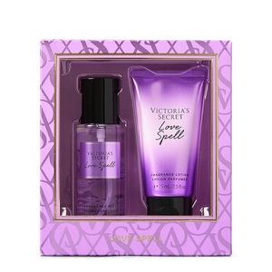 🎀Victoria’s Secret Love Spell Set  lotion and fragrance mist 🎀 brand new!